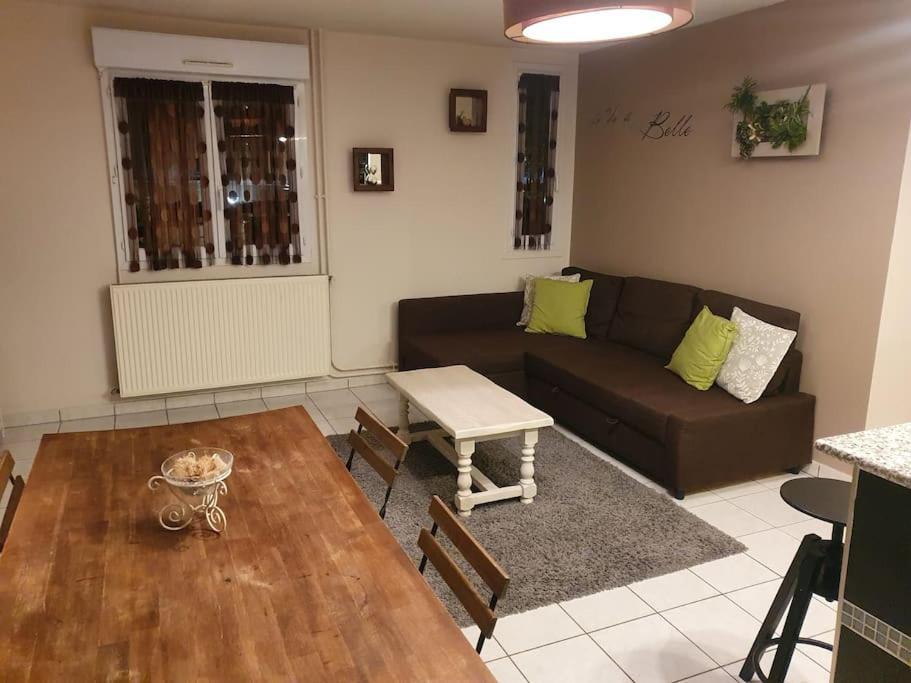 Ecully, Appartement Au Calme De 50M². Kültér fotó